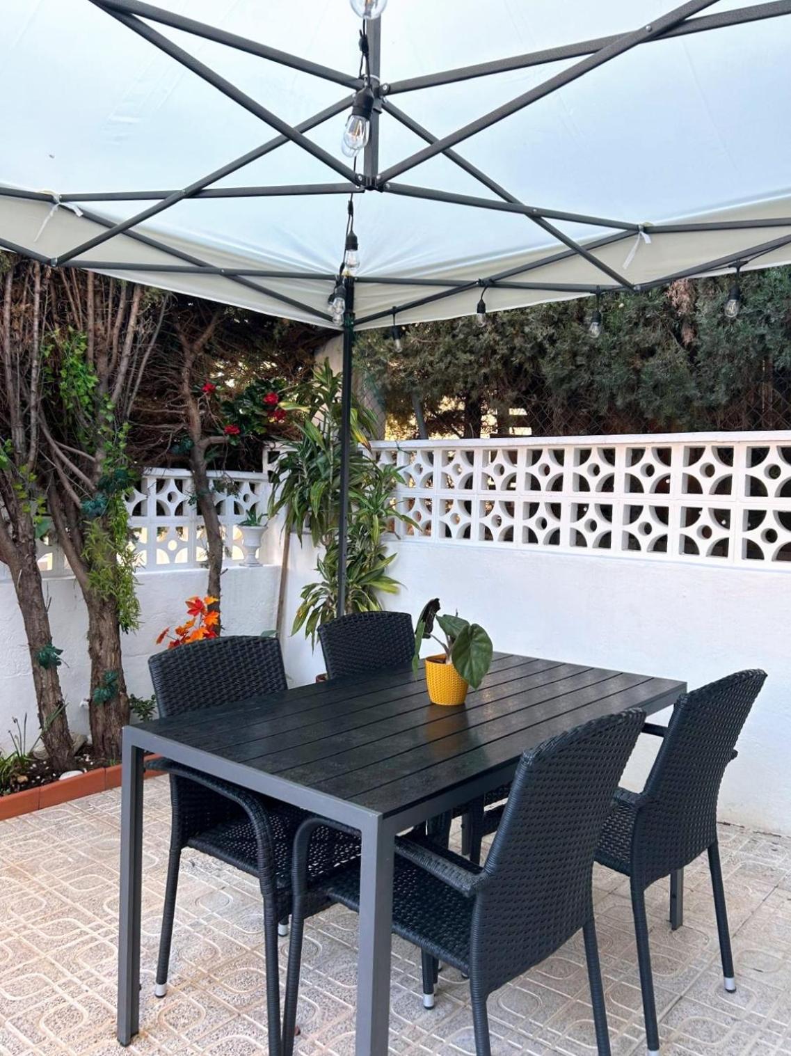 Enjoy The Experience And Details Appartement Villajoyosa Buitenkant foto